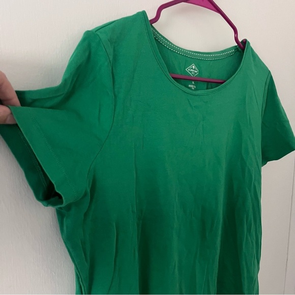St. John’s Bay Kelly Green Essential Tee Women’s XL - Picture 3 of 6
